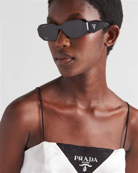 prada lenses